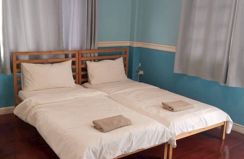 Nonthaburi Resort | Aran hostel &Cafe Ngamwongwan