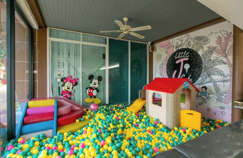 Bang Kao Hotel | Baan Phing Phu Praew Cha-Am Hotel