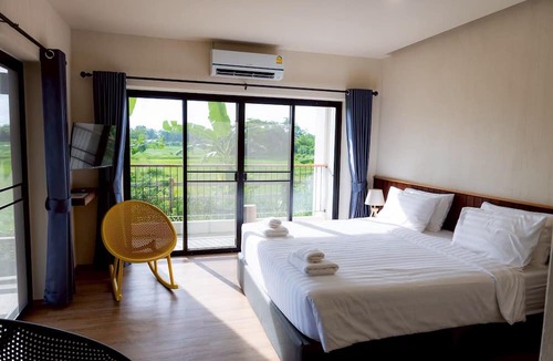 Bung Khong Long Hotel | Zenery Lake Resort
