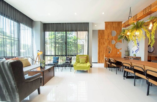 Na Kluea Villa | Penny - Farthing Pool Villa