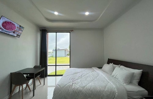 Det Udom Hotel | The Orange Grand Resort