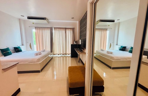 Samre Hotel | Ree Riverside hotel