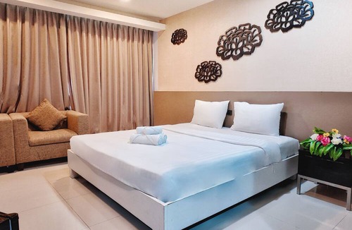 Nong Bon Hotel | Chaba Inn Srinakarin