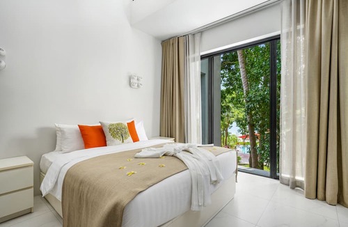 Ko Pha-ngan Villa | Serene Escape at Asia Blue Villa One - Your Luxurious 3-bed Villa Retreat Awaits