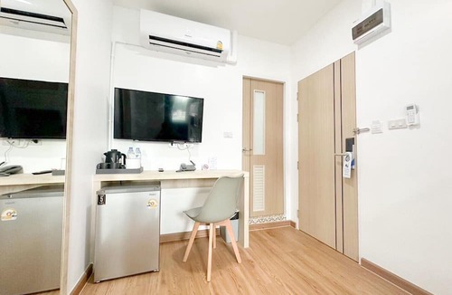 Bang Phlat Hotel | H-Banaat Hotel