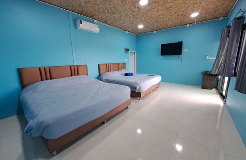 Khanong Phra Villa | Lsarl Pool Villa