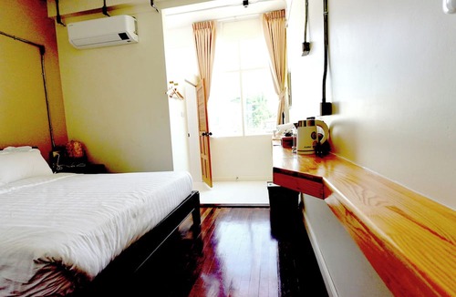 Old City House | To The Moon Guesthouse
