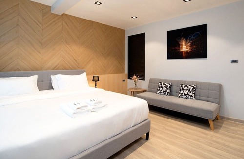 Chan Kasem Hotel | Infinite Hotel Kaset-Senanikom