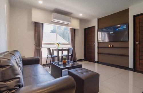 Mueang Samut Prakan District Hotel | Samutprakarn Hotel