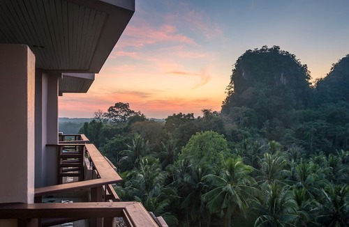 Pak Nam Resort | Krabi Maritime Resort