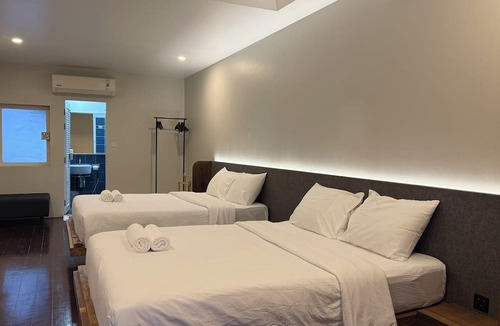 Bangkok Yai Hotel | Issara House Bangkok