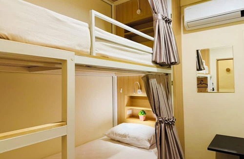 Sukhumvit Hostel | Charming Hostel