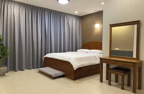 San Kamphaeng Hotel | Sanaepatan Home Resort