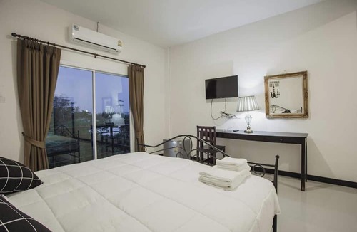 Ban Chan Hotel | Banjan Stay