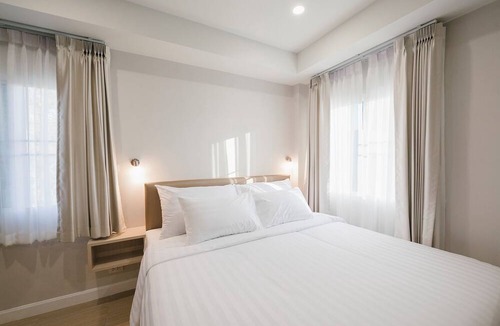 Nang Lae Hotel | Eng Fah Luang Hotel