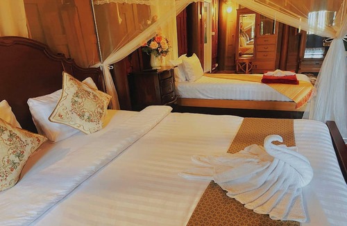 Ayutthaya Hotel | Ruenthai Ayutthaya Resort And Restaurant