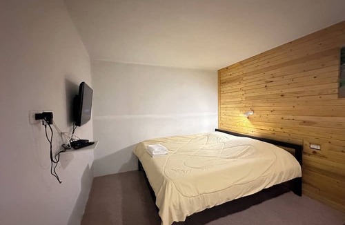 Old Phuket Town Hotel | OYO 75472 GOTUM Hostel 2 & Money Exchange