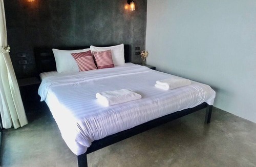 Plai Phraya Hotel | OYO 75530 By the dam cafe and farmstay