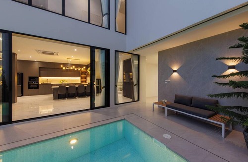 Su Thep Villa | A9 pool villa airport