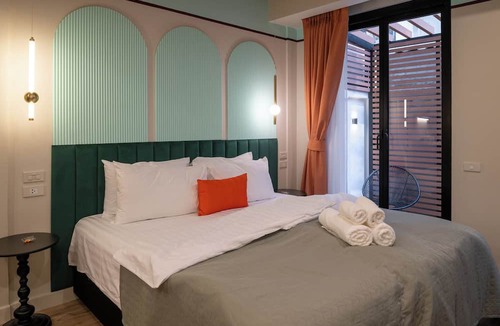 Nana Hotel | Boutique Hotel Axis.Bangkok