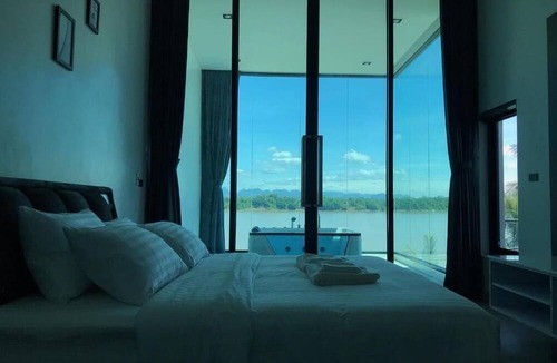 Nakhon Phanom Villa | Pool villa rimkhong Nakhorn panom