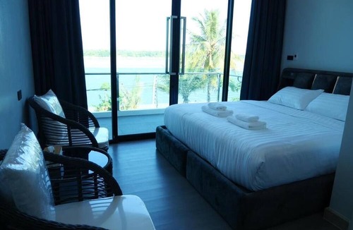 Nakhon Phanom Villa | Pool villa rimkhong Nakhorn panom