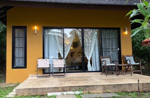 Saluang Hotel | Palette Luxe Elephant Camp Maerim