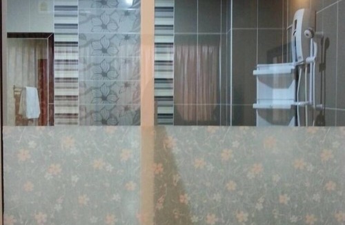 Warin Chamrap Hotel | Waen Petch Place