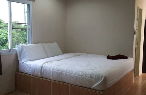 Koh Tao House | Sairee Center Guesthouse