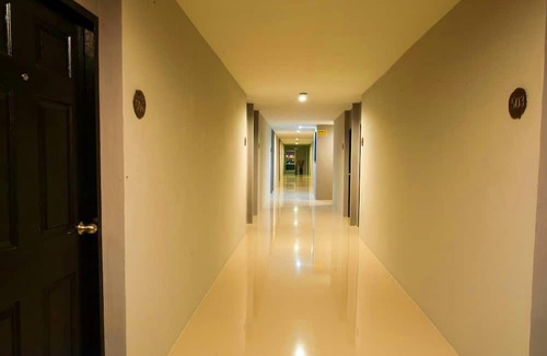 Racha Thewa Hotel | Dwella Suvarnabhumi