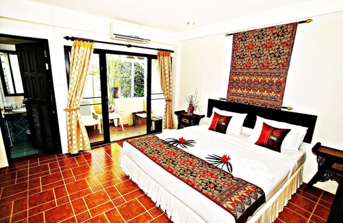 Saladan Hotel | Aloha Lanta
