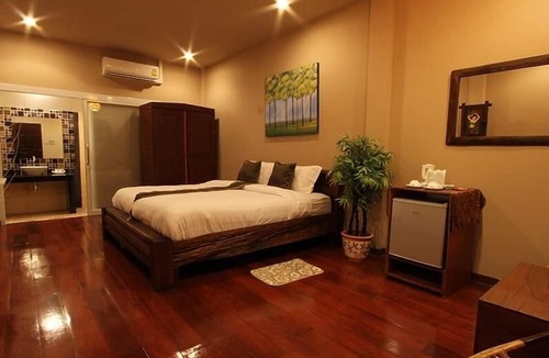 Old City Hotel | ThongRan's house