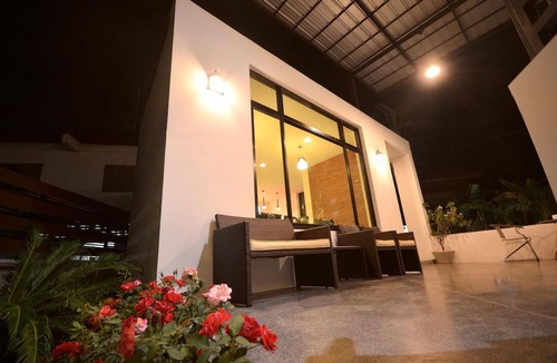Mak Khaeng Hotel | Good Home Udonthani