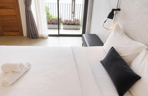 Nuea Khlong Hotel | Palmari Boutique Hotel