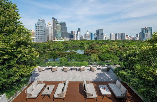Lumphini Hotel | The Ritz-Carlton, Bangkok