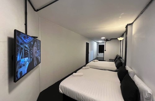 Don Muang Hotel | 2Sleep DMK Bangkok