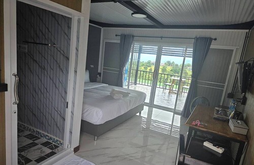 Pak Chong District Hotel | Ice Hill