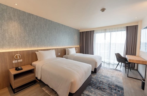 Wachira Phayaban Hotel | TARA Bangkok Riverside (Formerly GLOW Bangkok Riverside)