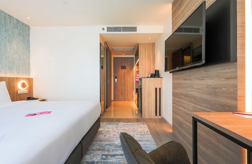 Wachira Phayaban Hotel | TARA Bangkok Riverside (Formerly GLOW Bangkok Riverside)