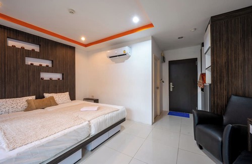 Pratumnak Hill Apartment | New Nordic Vip 3 by Apartwell