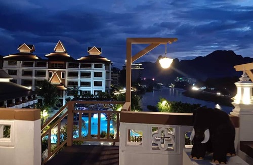 Vang Vieng Resort | Phubarn VimarnVangvieng Resort