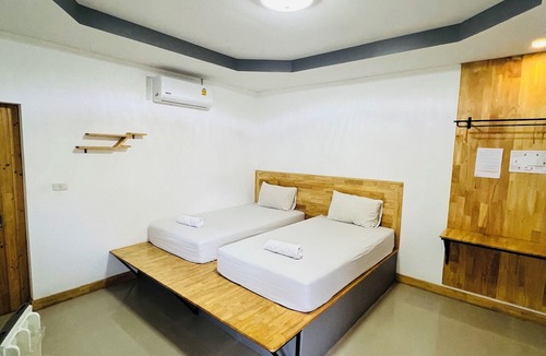 Pak Prieo Hotel | Phatra Resort