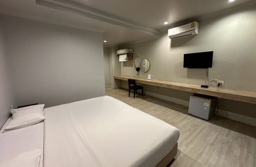 Phitsanulok Hotel | Rattanaview Hotel