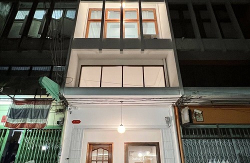 Pom Prap Sattru Phai House | Sabay Home