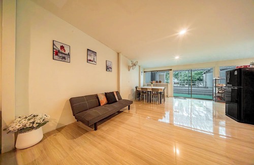 Ban Chang Hotel | GAO Phala beachfront hostel & pool villa