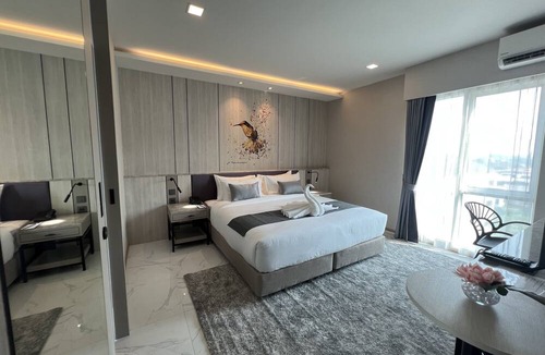 Phra Khanong Hotel | ARNI Skye Hotel