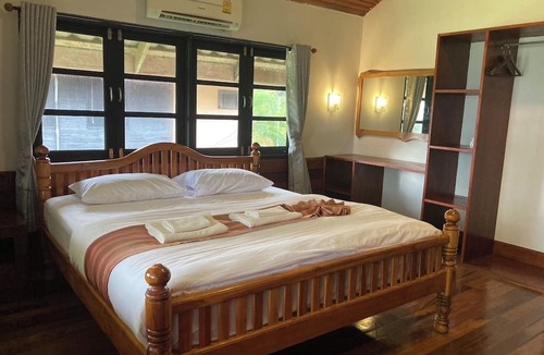 Thung Wa Hotel | The Chevalley beach resort
