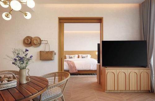Chaweng City Center Hotel | Marasca Samui - Small Luxury Hotels of the World
