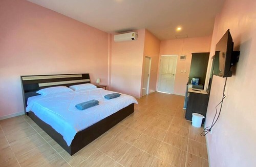 Tha Bo Hostel | Bansuanvintagehotel