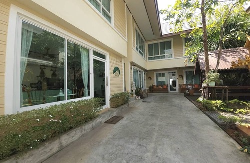 Ayutthaya House | Romyen cafe homestay